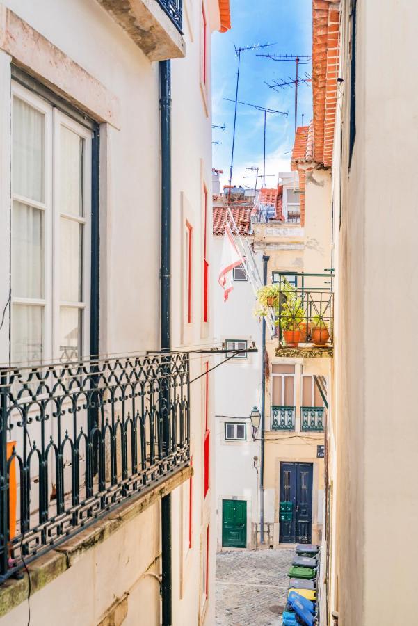 Romantic Alfama Getaway Lisboa Екстериор снимка